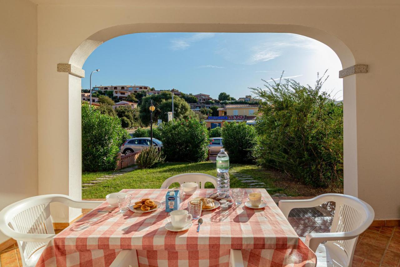 Appartamento Sette Posti Vicino Al Centro Di San Teodoro San Teodoro  Bagian luar foto