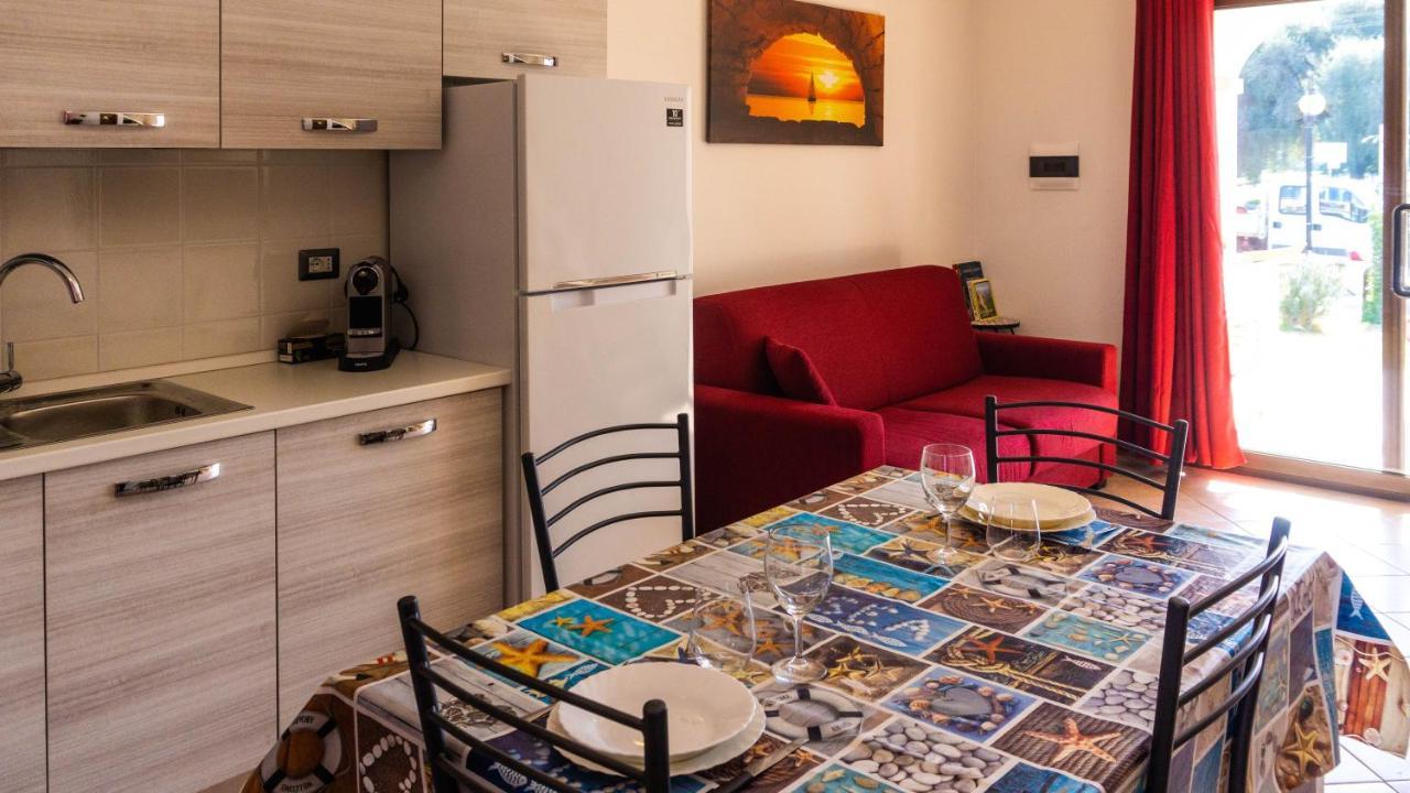 Appartamento Sette Posti Vicino Al Centro Di San Teodoro San Teodoro  Bagian luar foto