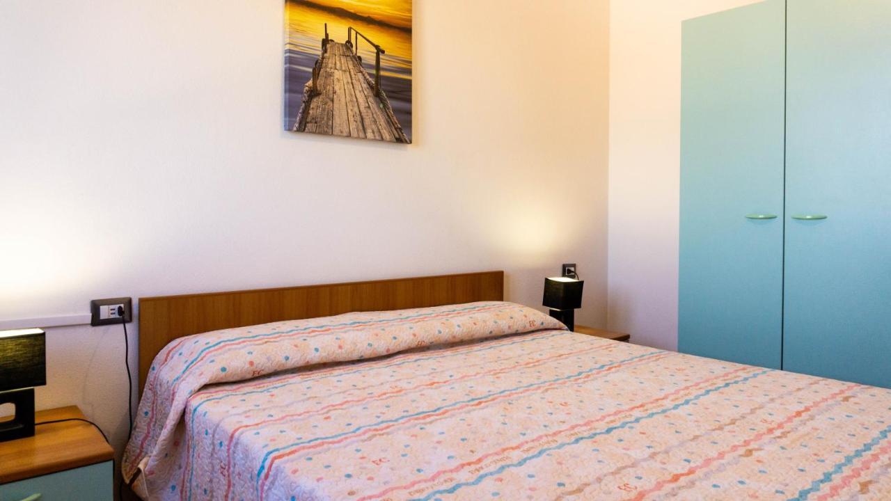 Appartamento Sette Posti Vicino Al Centro Di San Teodoro San Teodoro  Bagian luar foto